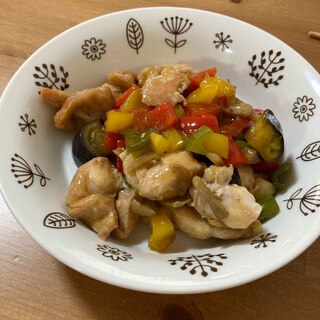 鶏肩肉の彩り甘酸焼き